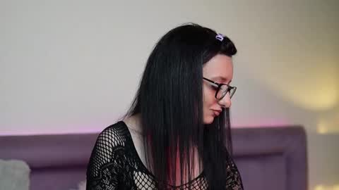  Joelle  online show from 1, 2, 2026