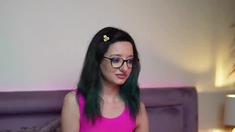  Joelle  online show from 5, 3, 2026