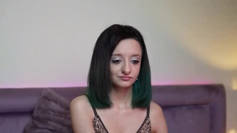  Joelle  online show from 15, 3, 2026