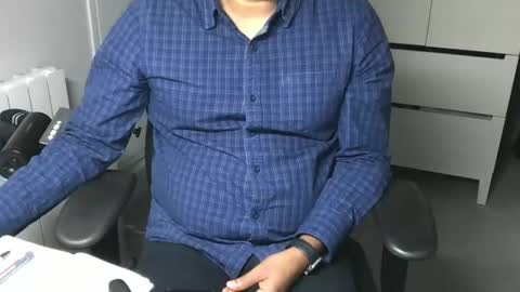 joeshades21 online show from 27, 1, 2025