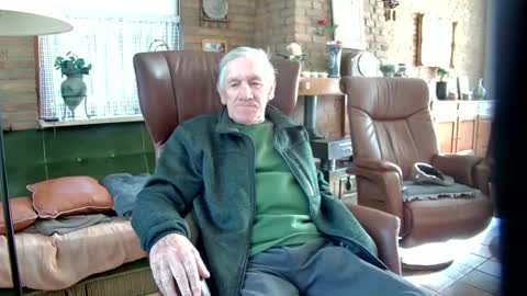 Snapshot of johan7_heet chatting on 8, 12, 2024 johan7 heet online show from 8, 12, 2024