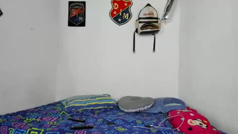 johan_and_antonella online show from 16, 9, 2025