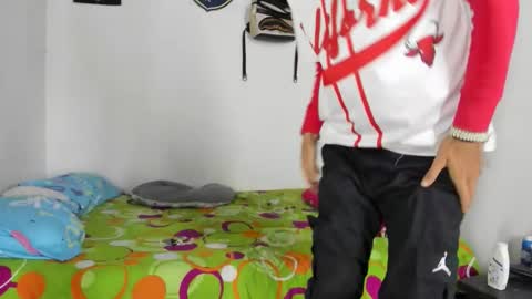 Snapshot of johan_and_antonella chatting on 17, 1, 2026 johan_and_antonella online show from 17, 1, 2026