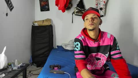 Snapshot of johan_and_antonella chatting on 13, 2, 2026 johan_and_antonella online show from 13, 2, 2026