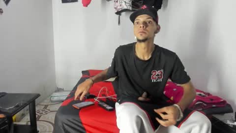 Snapshot of johan_and_antonella chatting on 29, 3, 2026 johan_and_antonella online show from 29, 3, 2026