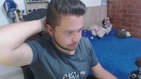 JOHAN independient model online show from 8, 4, 2026