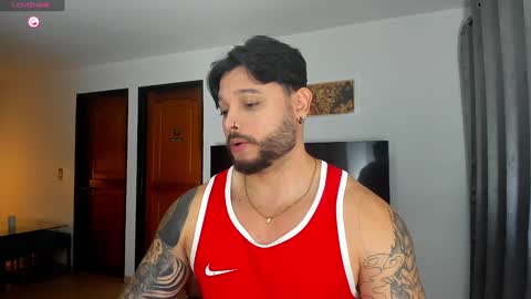 King -    online show from 1, 1, 2025