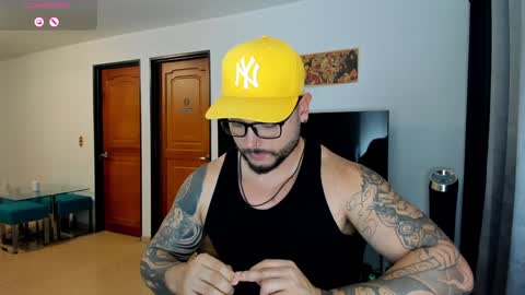 King -    online show from 3, 2, 2025