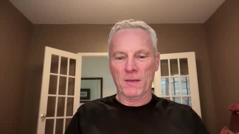 Snapshot of john555_555 chatting on 21, 10, 2025 JackJack online show from 21, 10, 2025