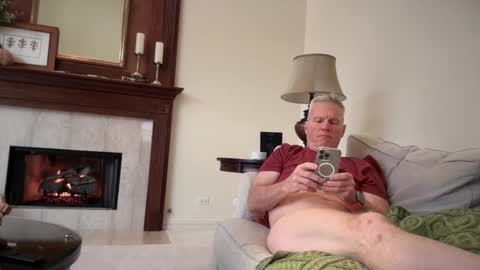 Snapshot of john555_555 chatting on 19, 11, 2025 JackJack online show from 19, 11, 2025