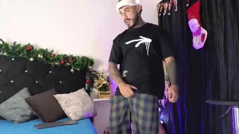 John  online show from 14, 11, 2025