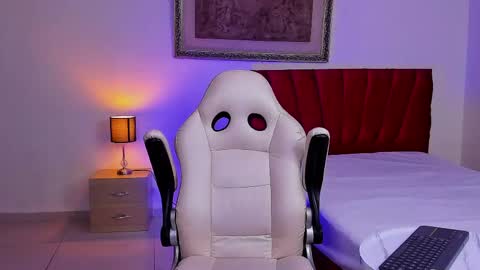 Snapshot of john_mystic chatting on 23, 4, 2026 Jhon Mystic online show from 23, 4, 2026