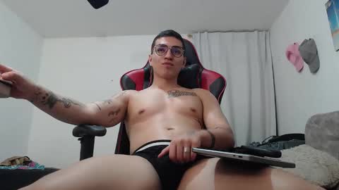 JOHN online show from 8, 5, 2026