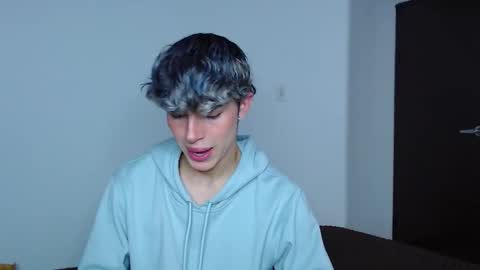 John Vichenso online show from 21, 11, 2025