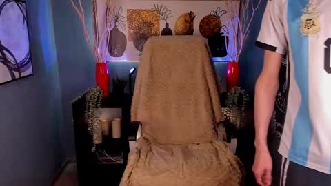 Snapshot of john_weasley chatting on 23, 2, 2025 John online show from 23, 2, 2025
