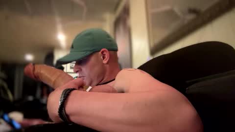 bisexual King  online show from 12, 1, 2026