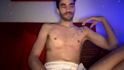 Snapshot of johnerik_95 chatting on 29, 12, 2024 John online show from 29, 12, 2024