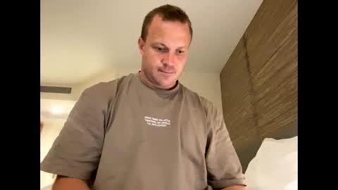 Snapshot of johnny61600 chatting on 1, 2, 2026 Lovenitwet69 online show from 1, 2, 2026