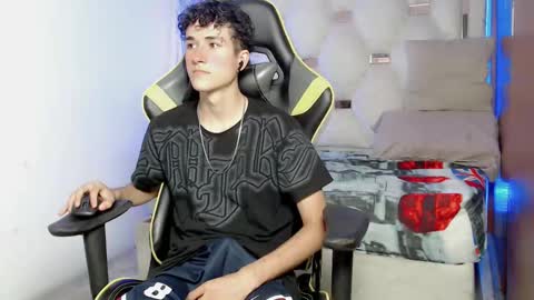 johnny_cagee online show from 25, 9, 2025