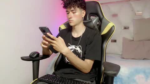 johnny_cagee online show from 13, 11, 2025