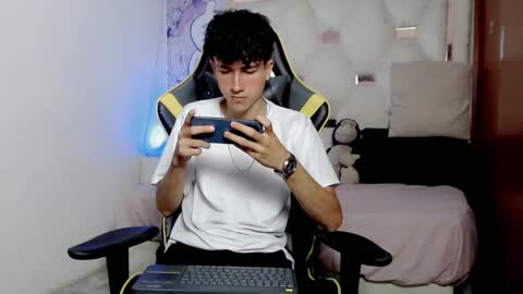 johnny_cagee online show from 9, 1, 2026