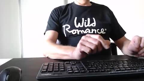 Snapshot of johnny_walker14 chatting on 8, 11, 2025 johnny_walker14 online show from 8, 11, 2025