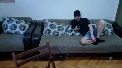 Snapshot of johnnylove21 chatting on 18, 6, 2026 Johnny online show from 18, 6, 2026