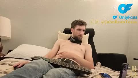 Give John Ryan A Thumbs Up online show from 18, 11, 2025