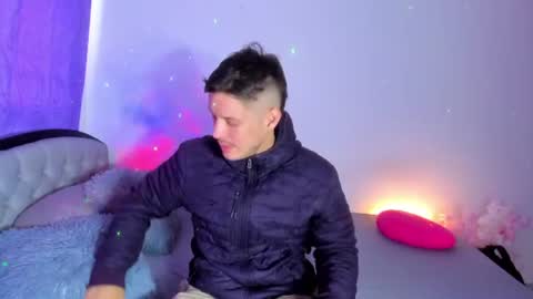 Snapshot of johnycooper08 chatting on 23, 7, 2026 johnycooper08 online show from 23, 7, 2026