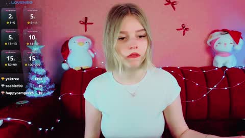 Snapshot of joice_queen chatting on 26, 12, 2024 Paula online show from 26, 12, 2024