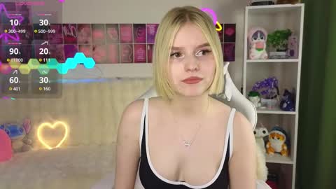 Snapshot of joice_queen chatting on 17, 2, 2025 Paula online show from 17, 2, 2025