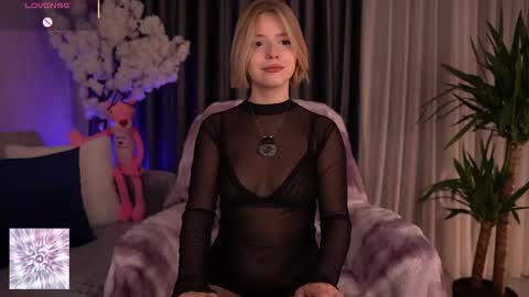 Paula online show from 25, 10, 2025