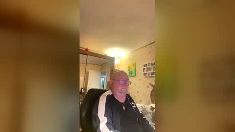 Snapshot of jojo60000529566 chatting on 25, 2, 2026 jojo60000529566 online show from 25, 2, 2026