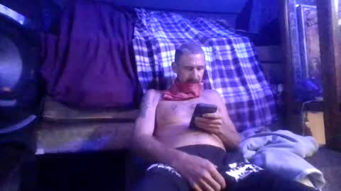 Snapshot of jokathegemini chatting on 13, 10, 2025 JokatheGemini online show from 13, 10, 2025