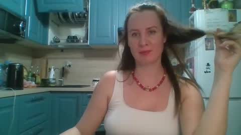 Snapshot of joleli05 chatting on 16, 5, 2026 you can call me my Queen online show from 16, 5, 2026