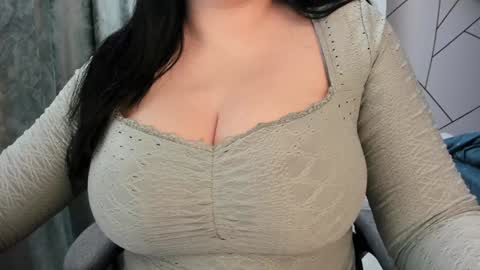 Jolene online show from 1, 1, 2025