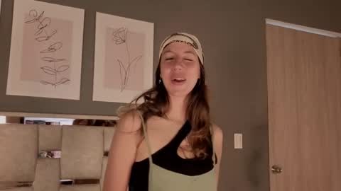 jolie_lov online show from 19, 11, 2025