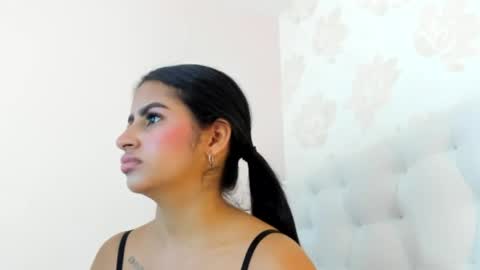 Snapshot of joliebenson1 chatting on 30, 5, 2026 J O L I E online show from 30, 5, 2026