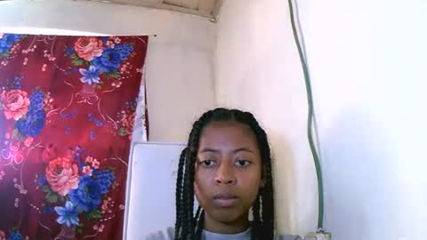 joliekah27 online show from 22, 1, 2025