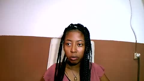 joliekah27 online show from 14, 2, 2025