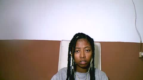 joliekah27 online show from 20, 2, 2025