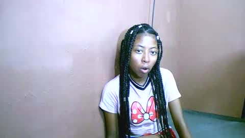 joliekah27 online show from 26, 2, 2025