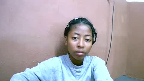 joliekah27 online show from 1, 3, 2025