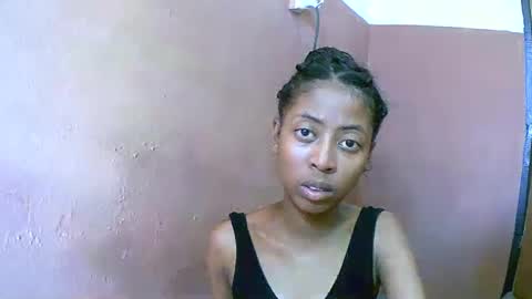 joliekah27 online show from 2, 3, 2025