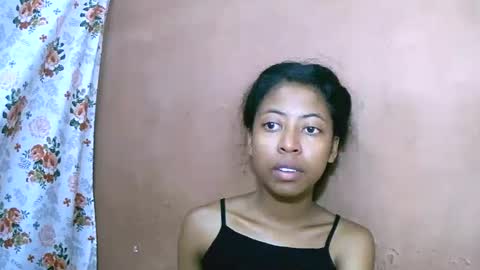 joliekah27 online show from 11, 3, 2025