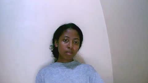 joliekah27 online show from 31, 10, 2025