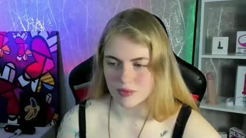 Snapshot of jolly_doll_ chatting on 18, 5, 2026 Jolly online show from 18, 5, 2026