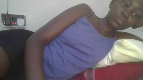 jollynabeb online show from 12, 3, 2025