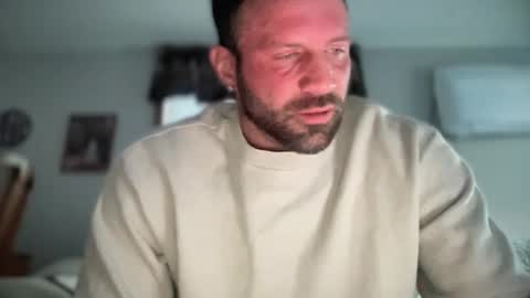 Jon Aries online show from 3, 2, 2026