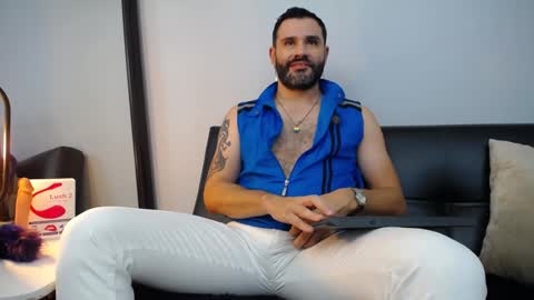  JONAS BEARD  online show from 28, 1, 2025